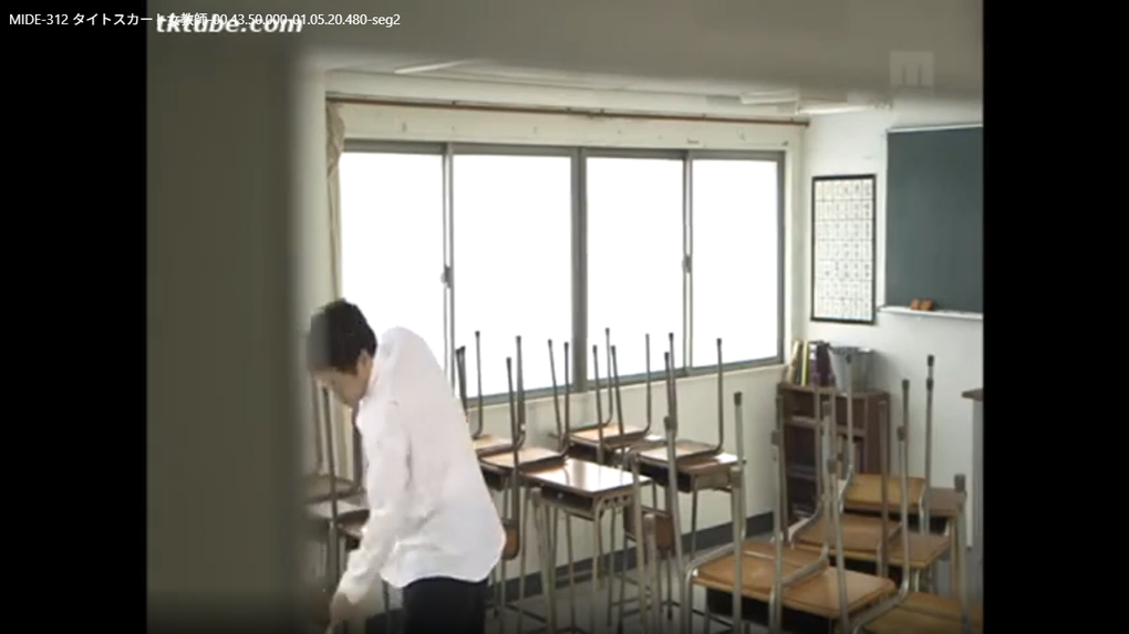 【秋山祥子】スレンダー脚フェチ教師と欲望爆発！デジモで美脚を堪能しながら舌と指で生徒の股間を解放する！
