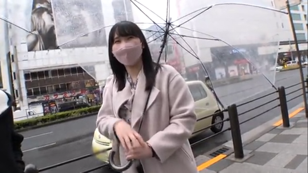 【弘前綾香】25歳バレー美人事務員の初SEX体験！激しい立ちバックから寝バック、最後は顔射でお掃除フェラ